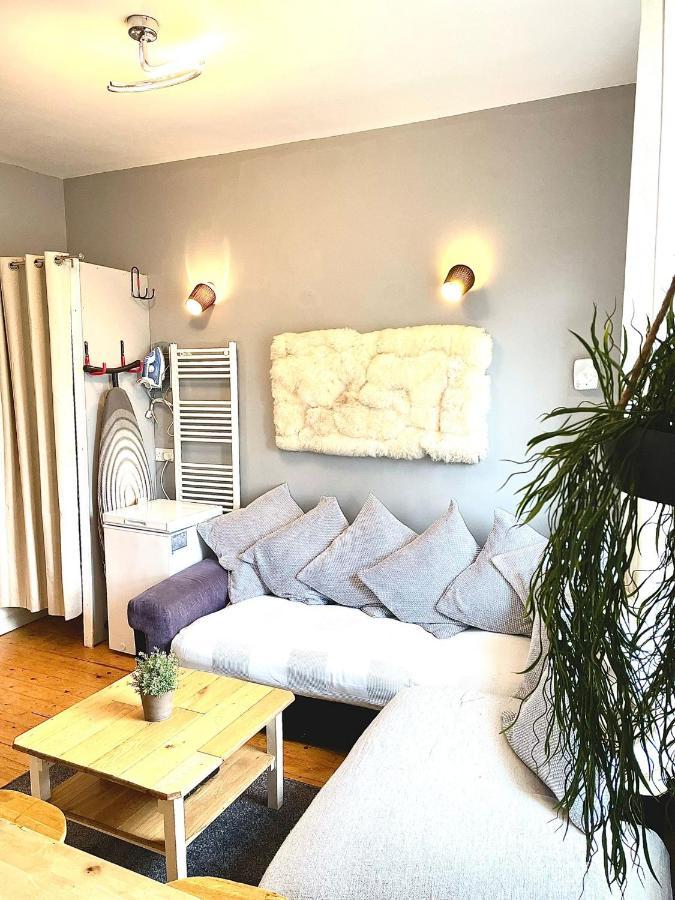 Lothian Road - Castle View Apartment 에든버러 외부 사진